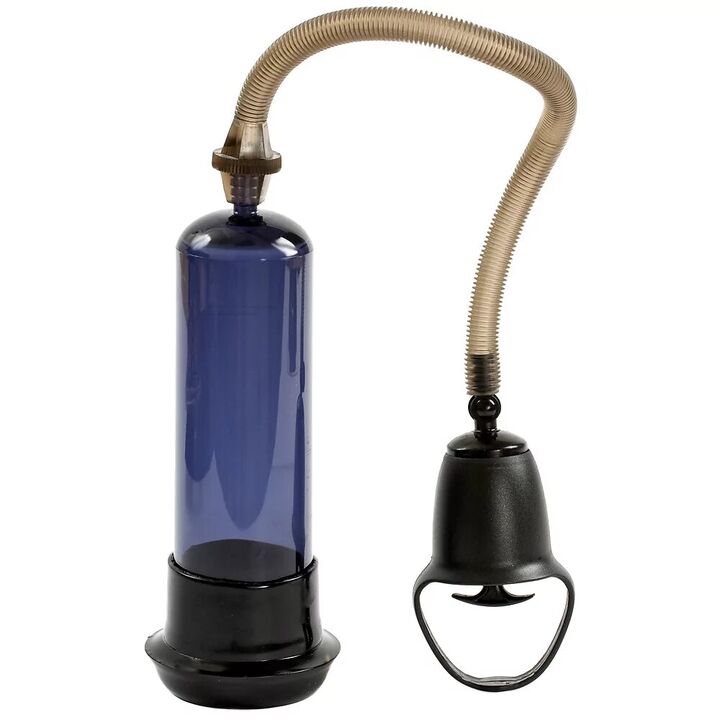 Eng Vakuumpompel erhéicht séier d'Gréisst vum Phallus, fëllt d'Gewëss mat Blutt